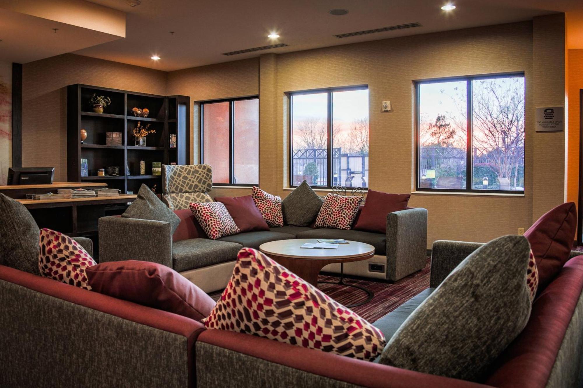 Hotel Courtyard By Marriott Norman Exterior foto