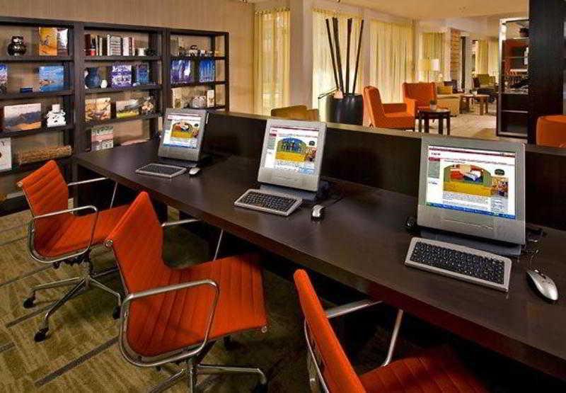 Hotel Courtyard By Marriott Norman Facilidades foto